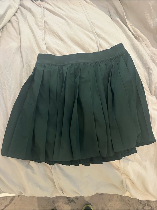 lululemon athletica Dresses & Skirts - lululemon Forest Green Re Pleated Tennis Skirt